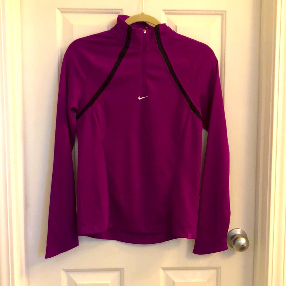 Nike 1/2 Zip Long Sleeve Top Small